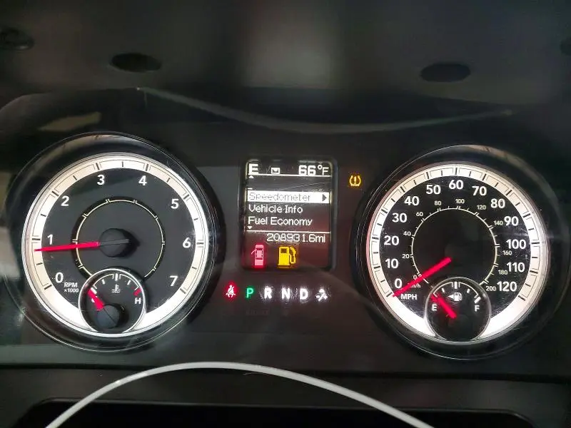 2017 RAM 2500 SLT  