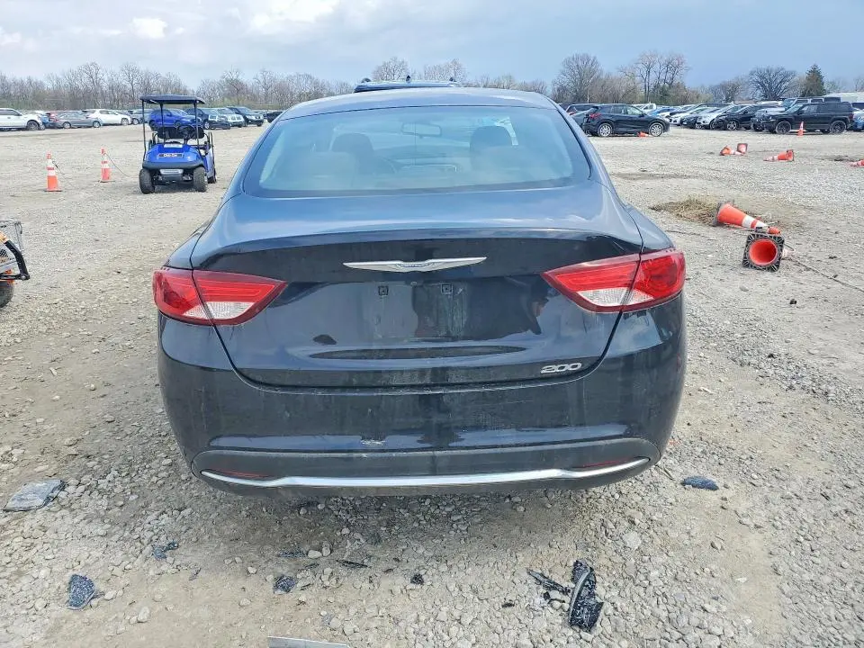 2015 CHRYSLER 200 LIMITED  