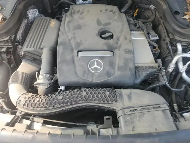 2019 MERCEDES-BENZ GLC 300  