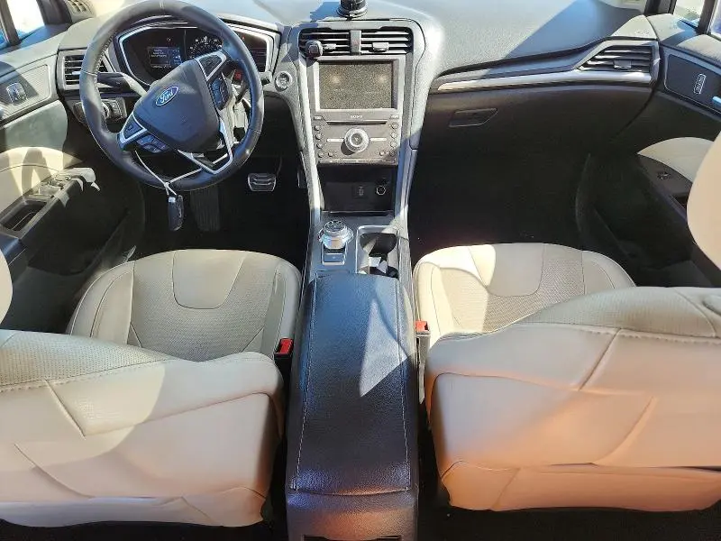 2017 FORD FUSION TITANIUM  
