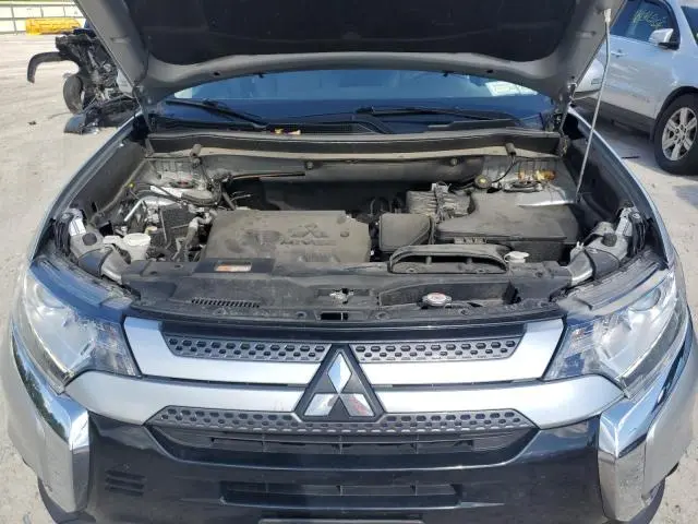 2020 MITSUBISHI OUTLANDER SE  