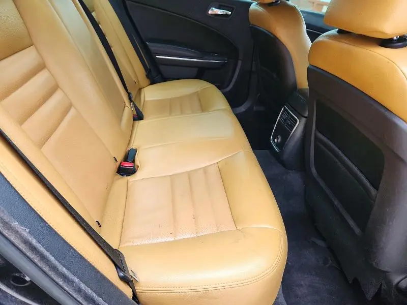 2013 DODGE CHARGER SE  