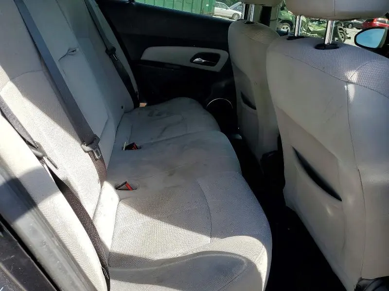 2011 CHEVROLET CRUZE LT  