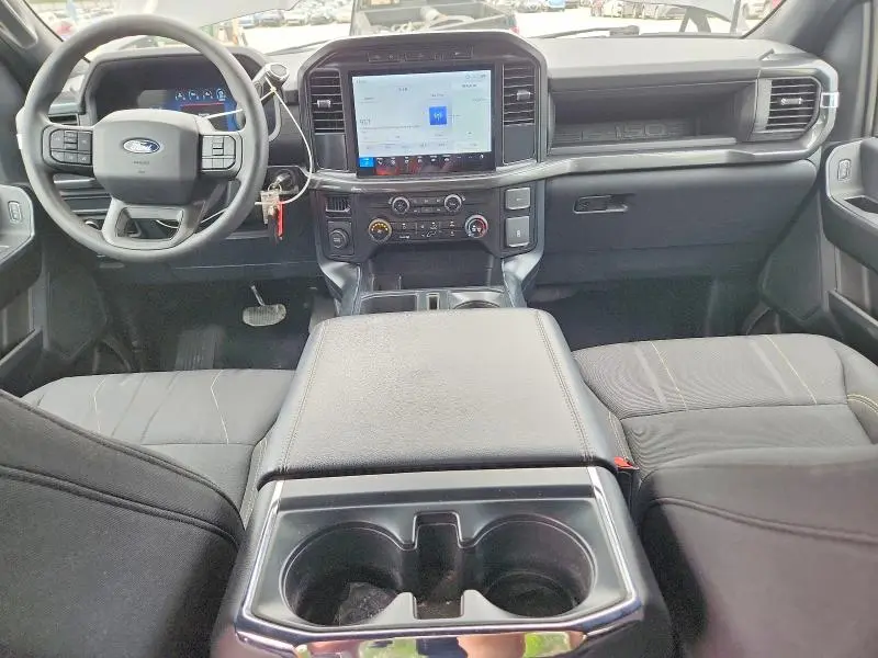 2024 FORD F150 STX  