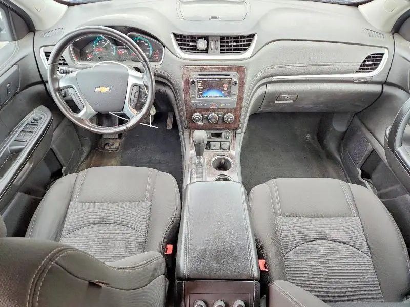 2015 CHEVROLET TRAVERSE LT  