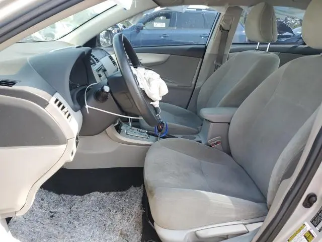 2013 TOYOTA COROLLA BASE  