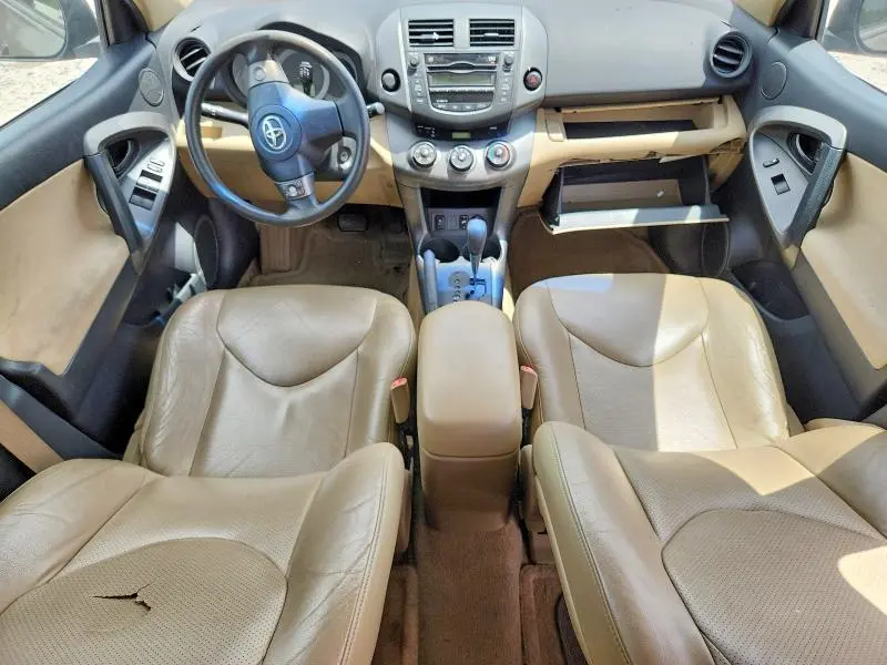 2011 TOYOTA RAV4 BASE  