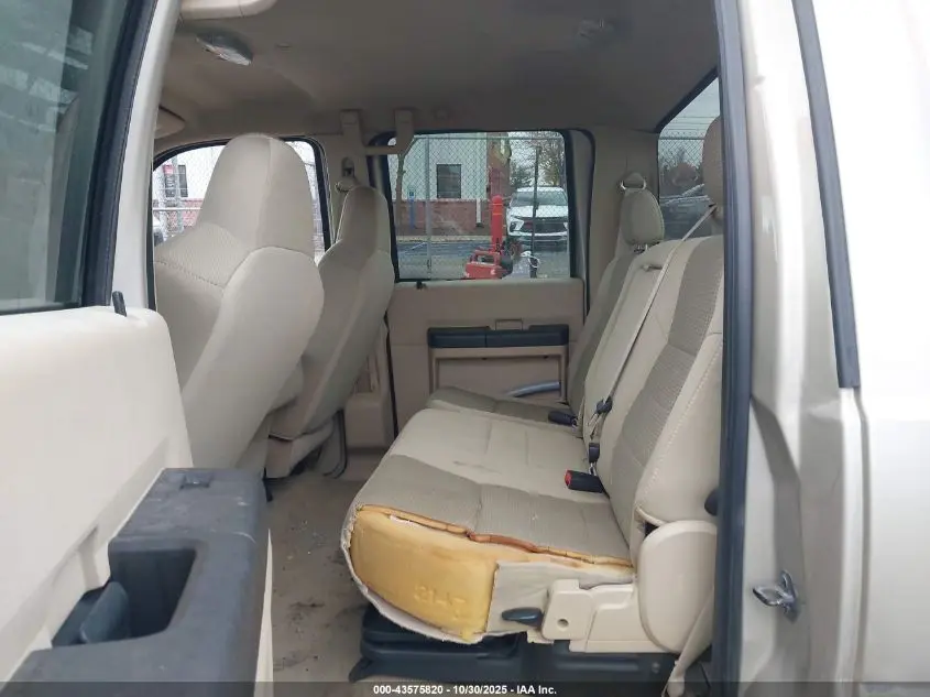 2010 FORD F-250 KING RANCH/LARIAT/XL/XLT