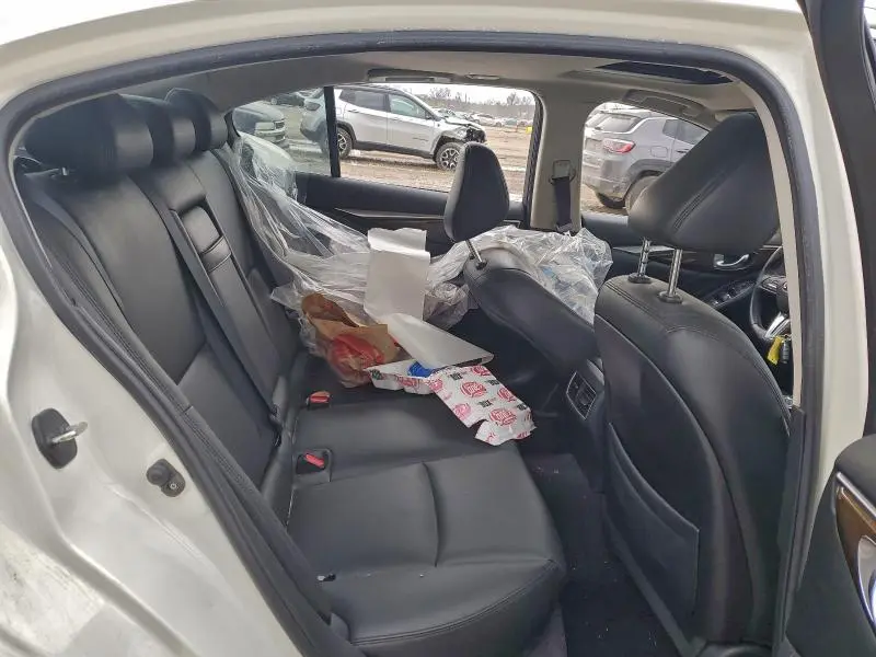 2019 INFINITI Q50 LUXE  