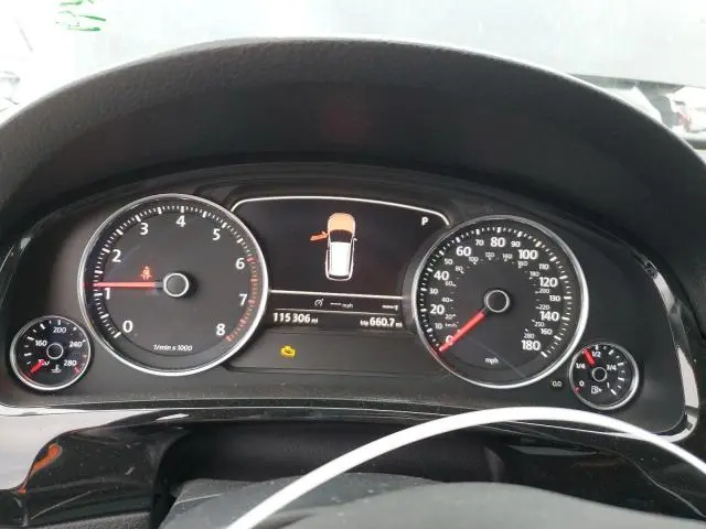 2012 VOLKSWAGEN TOUAREG V6  