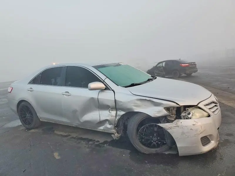 2011 TOYOTA CAMRY BASE  