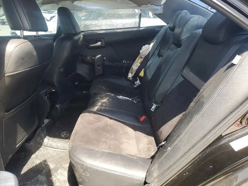 2013 TOYOTA CAMRY SE  
