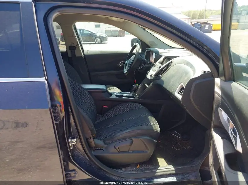 2017 CHEVROLET EQUINOX LT