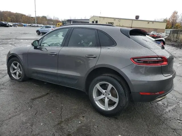 2017 PORSCHE MACAN   