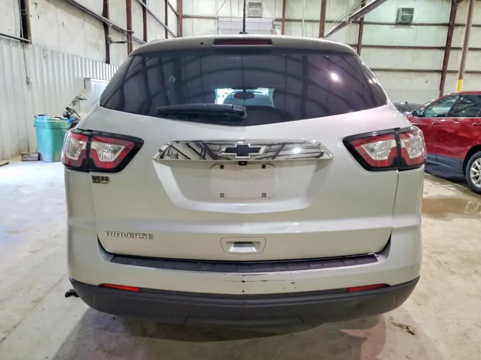 2017 CHEVROLET TRAVERSE LS  