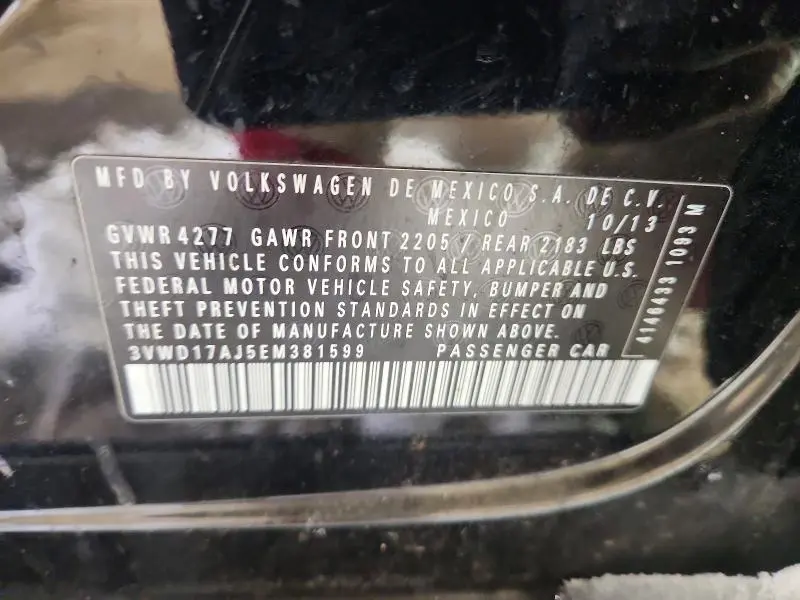 2014 VOLKSWAGEN JETTA SE  