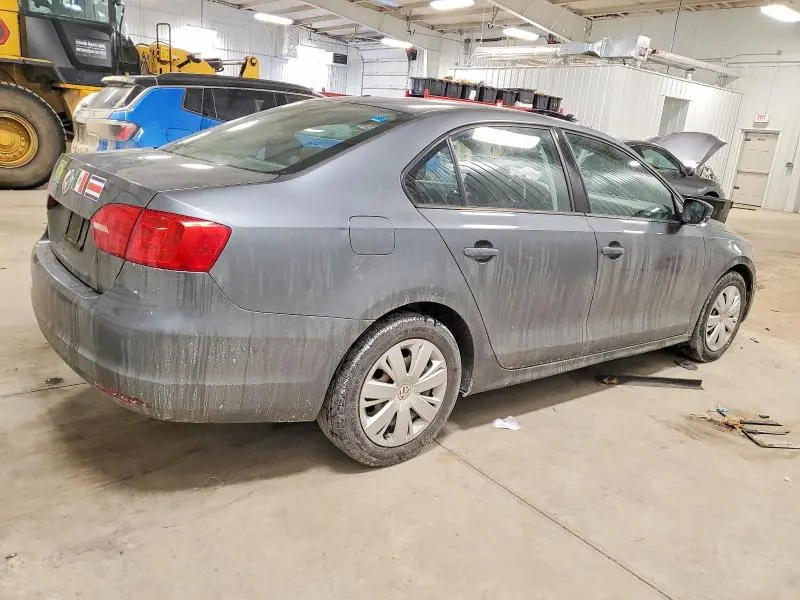 2013 VOLKSWAGEN JETTA BASE  