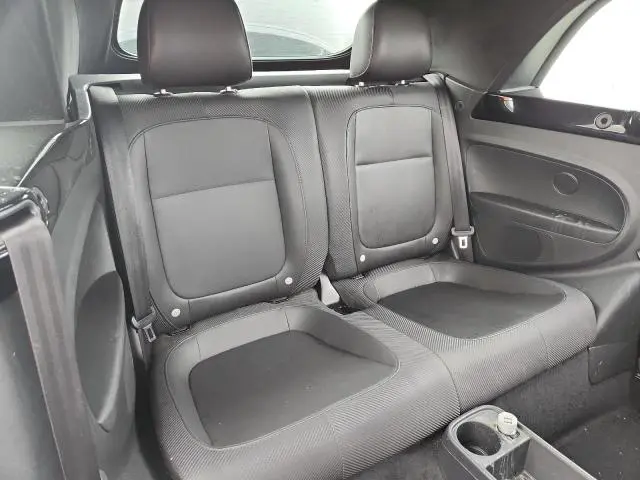 2013 VOLKSWAGEN BEETLE   