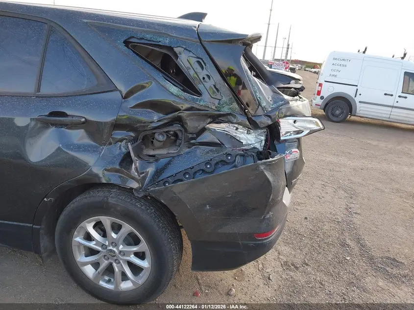 2020 CHEVROLET EQUINOX FWD LS