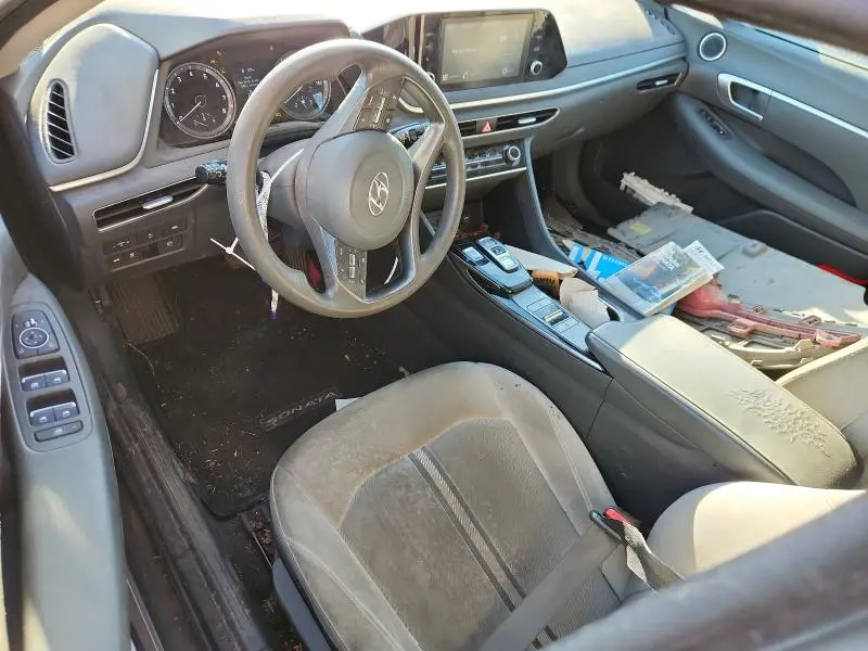 2021 HYUNDAI SONATA SE  