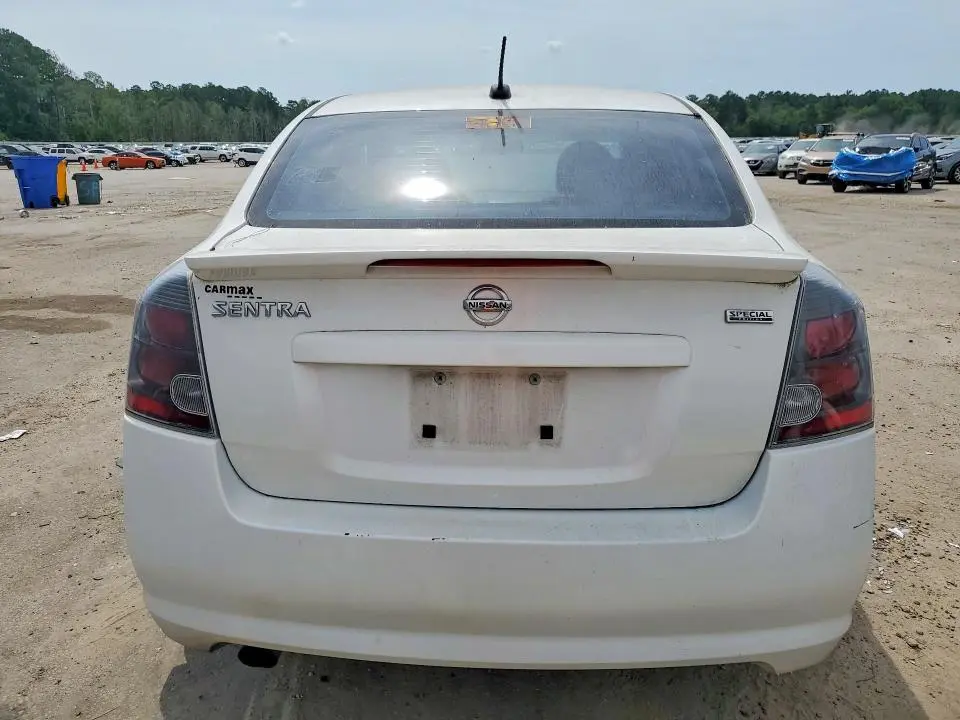 2011 NISSAN SENTRA 2.0  