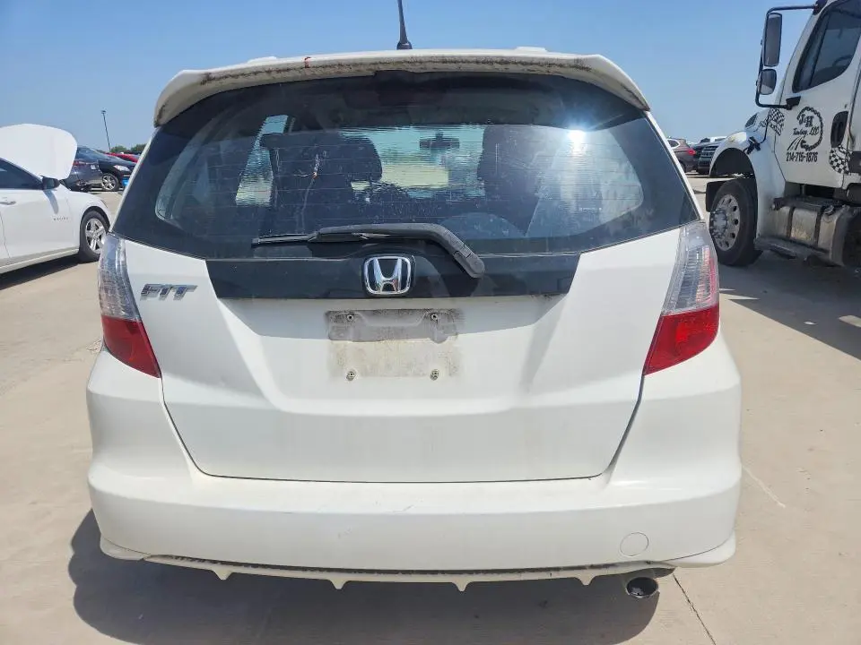 2011 HONDA FIT SPORT  