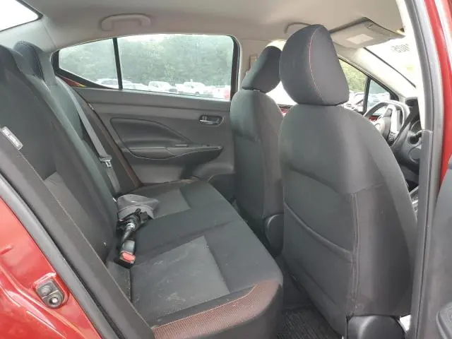 2022 NISSAN VERSA SR  
