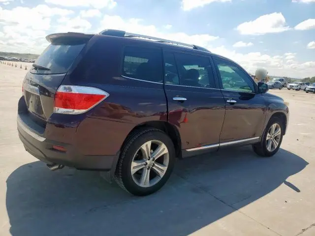 2013 TOYOTA HIGHLANDER LIMITED