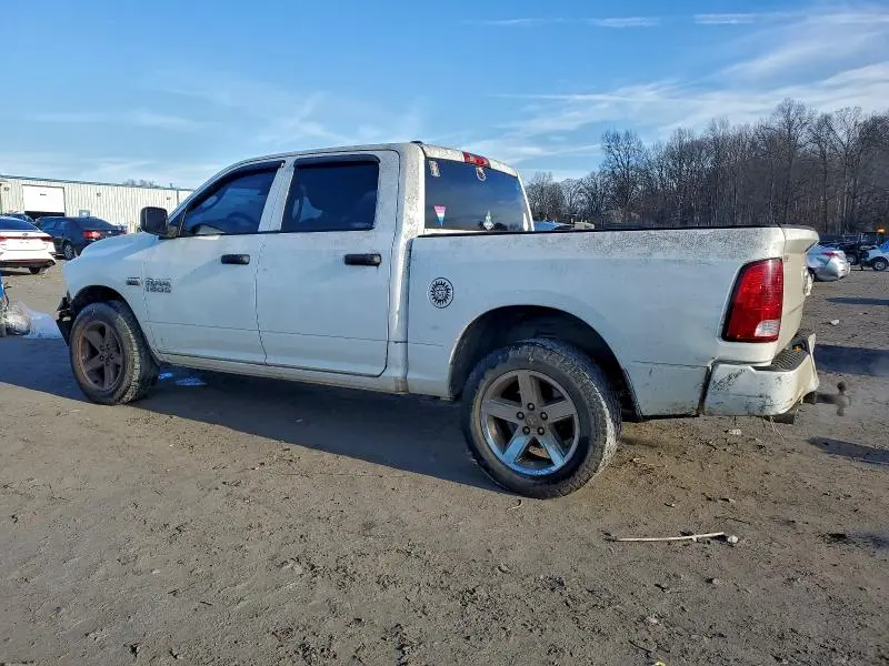 2014 RAM 1500 ST  