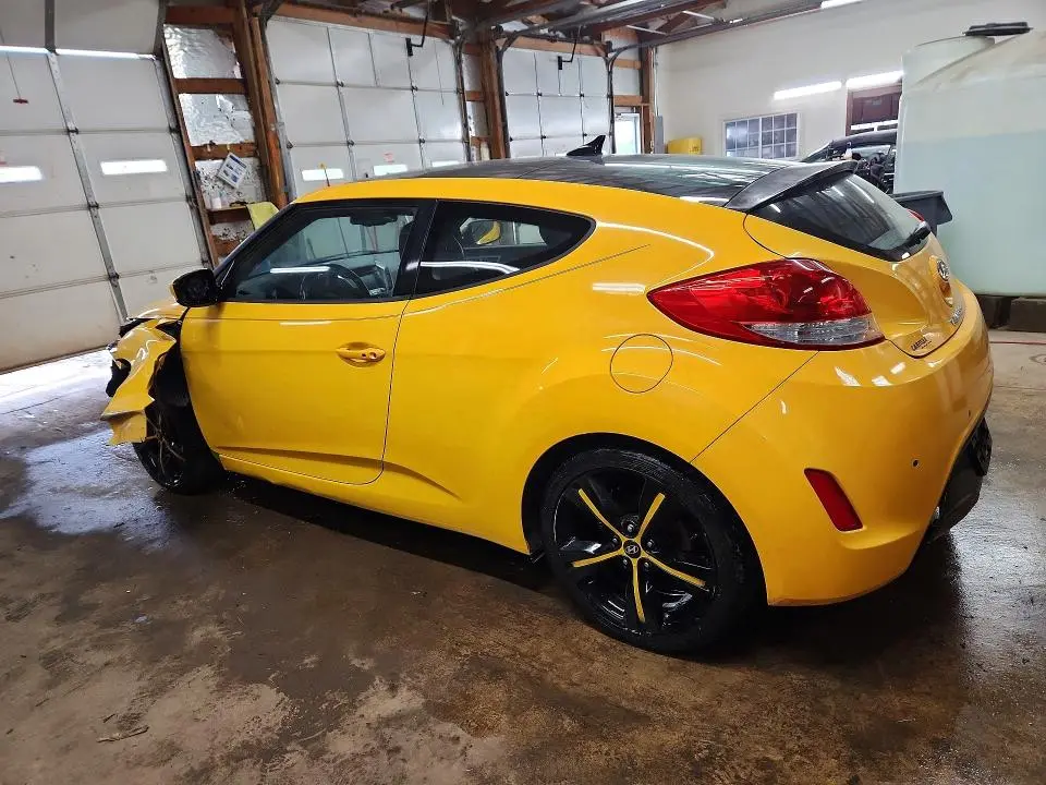 2014 HYUNDAI VELOSTER BASE  