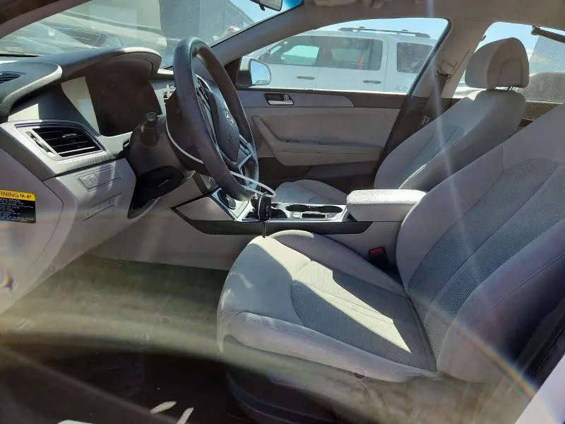 2017 HYUNDAI SONATA SE  