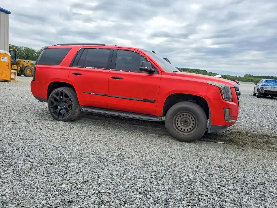 2017 CADILLAC ESCALADE LUXURY  