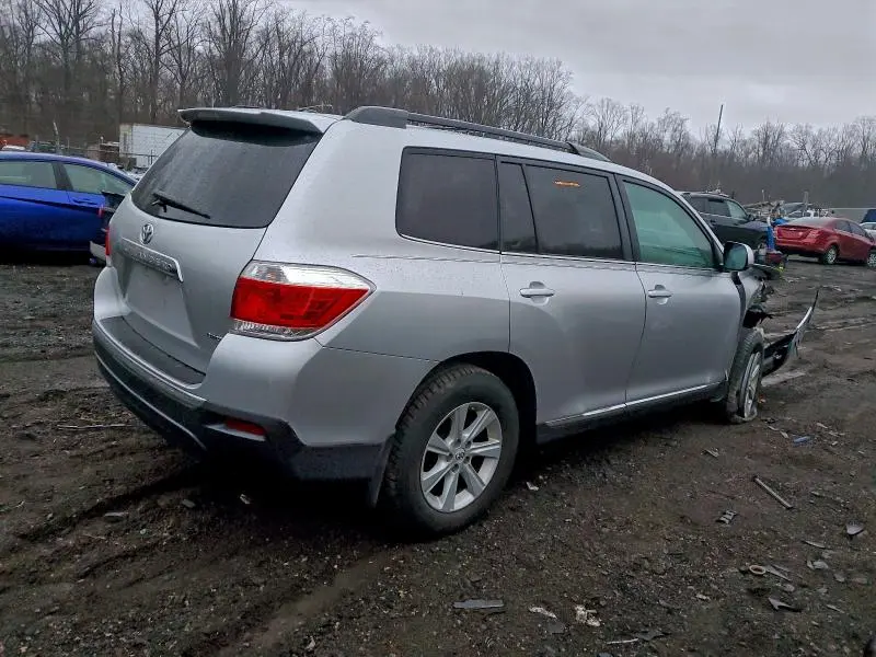 2012 TOYOTA HIGHLANDER BASE  