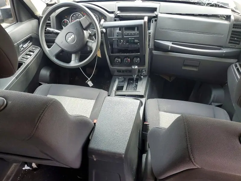 2010 JEEP LIBERTY SPORT  