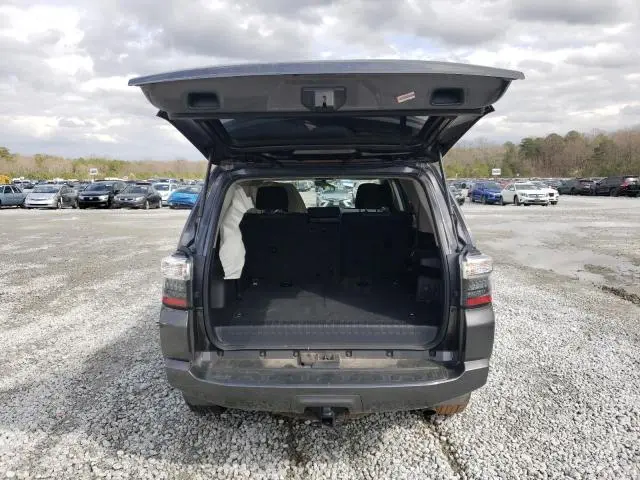 2016 TOYOTA 4RUNNER SR5