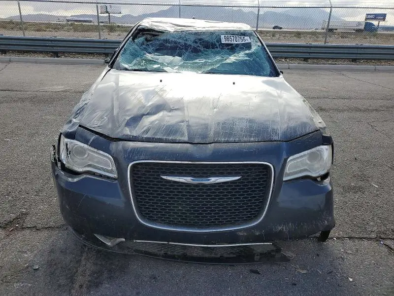 2015 CHRYSLER 300 LIMITED  