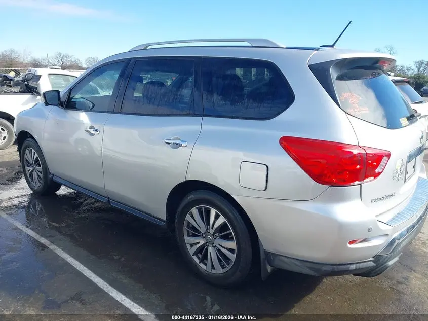 2017 NISSAN PATHFINDER SL
