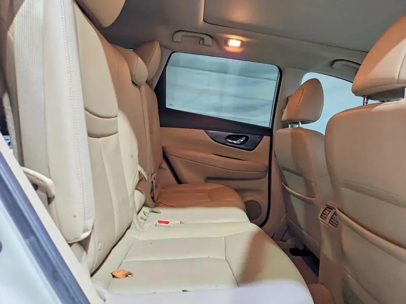 2015 NISSAN ROGUE SL  