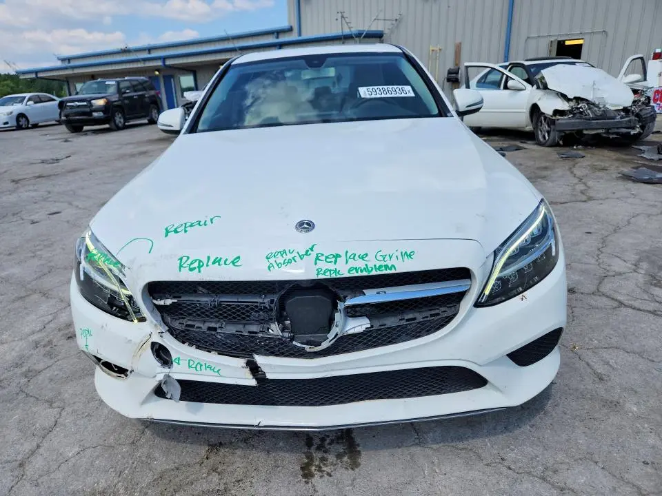 2019 MERCEDES-BENZ C 300  
