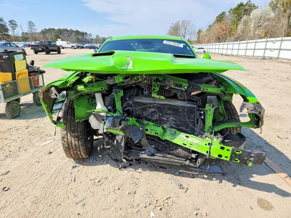 2017 DODGE CHALLENGER SXT  