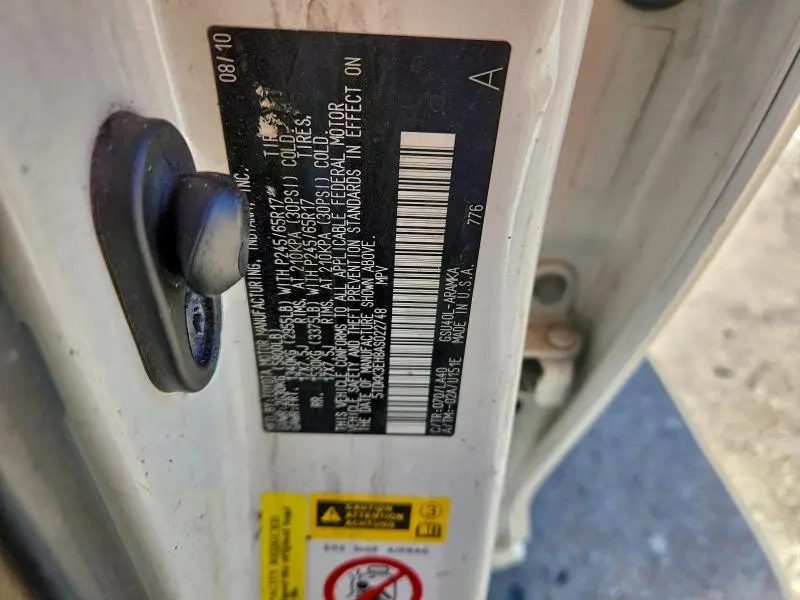 2010 TOYOTA HIGHLANDER SE  