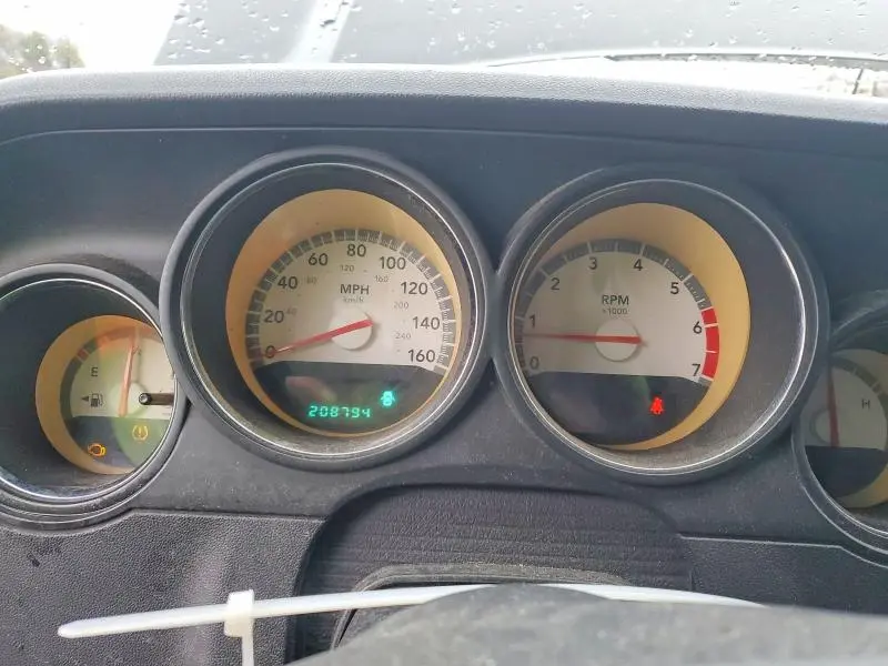 2010 DODGE CHALLENGER R  