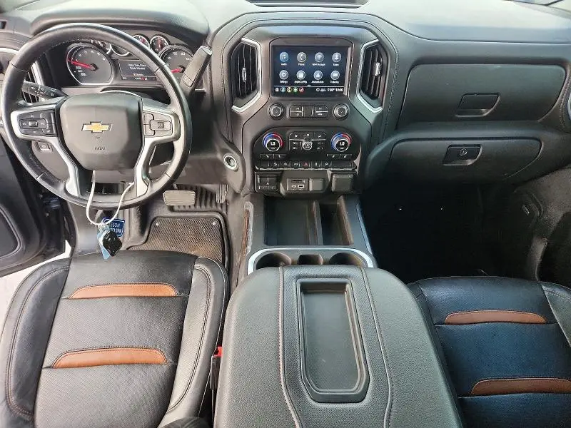 2020 CHEVROLET SILVERADO K1500 LT  