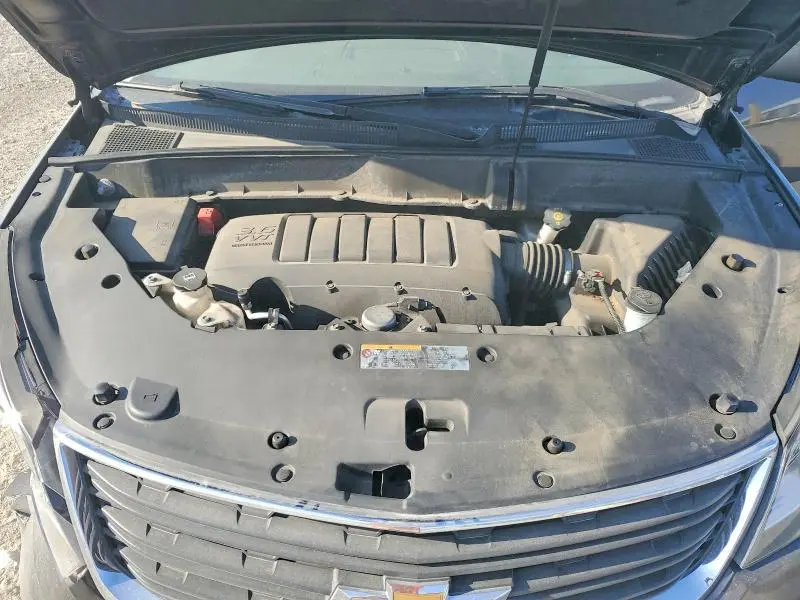 2016 CHEVROLET TRAVERSE LS  
