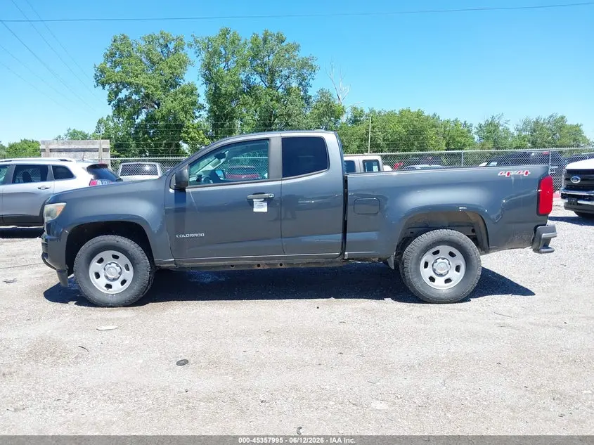 2017 CHEVROLET COLORADO 4WD WT
