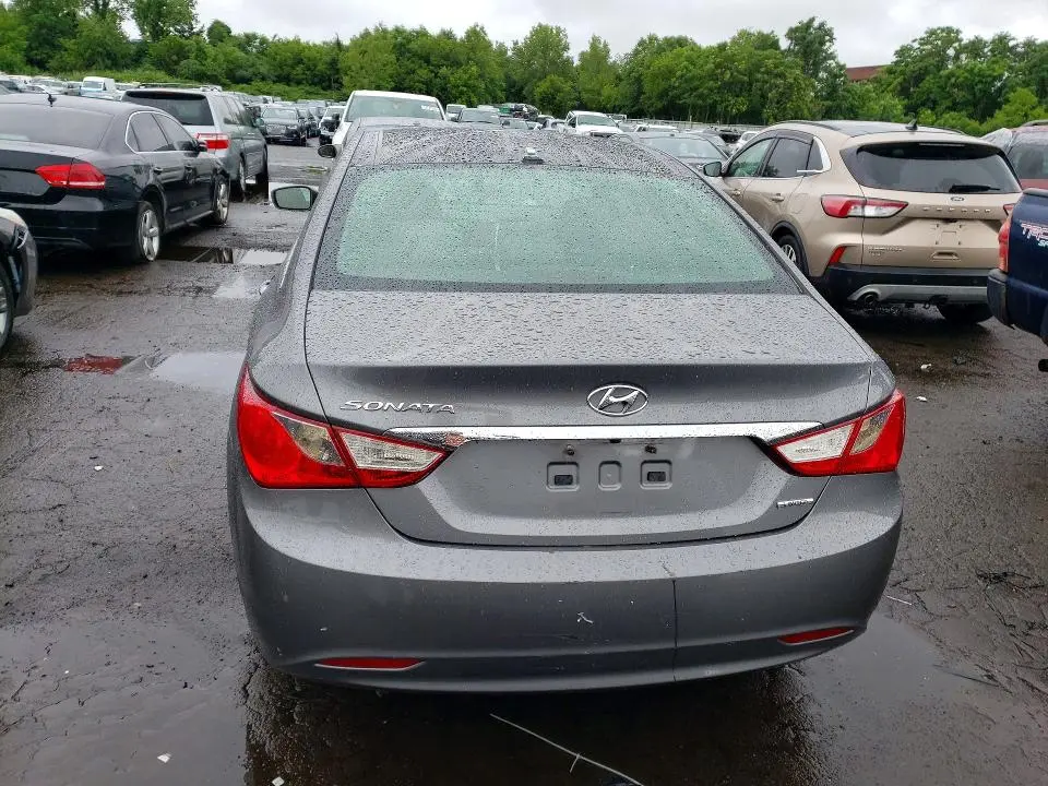 2013 HYUNDAI SONATA LIMITED  