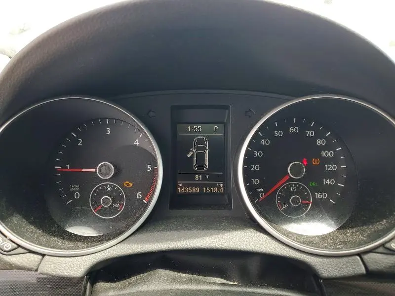 2013 VOLKSWAGEN JETTA TDI  