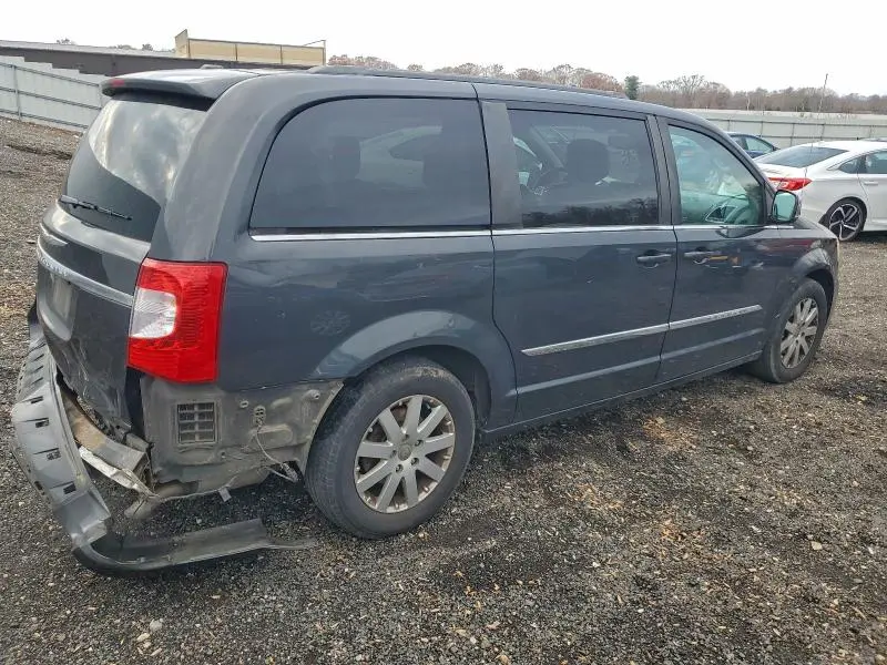2011 CHRYSLER TOWN & COUNTRY TOURING L  