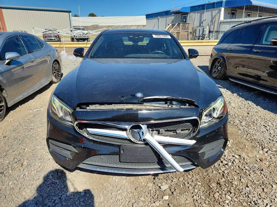 2017 MERCEDES-BENZ E 300  