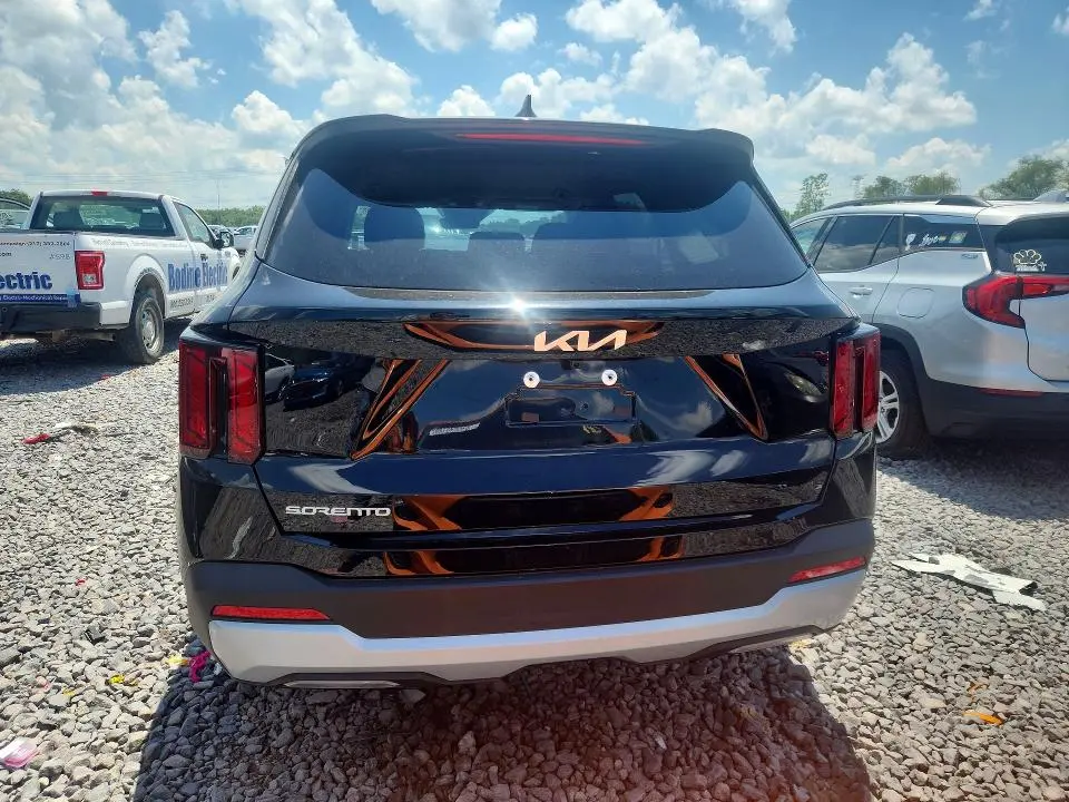 2026 KIA SORENTO LX  